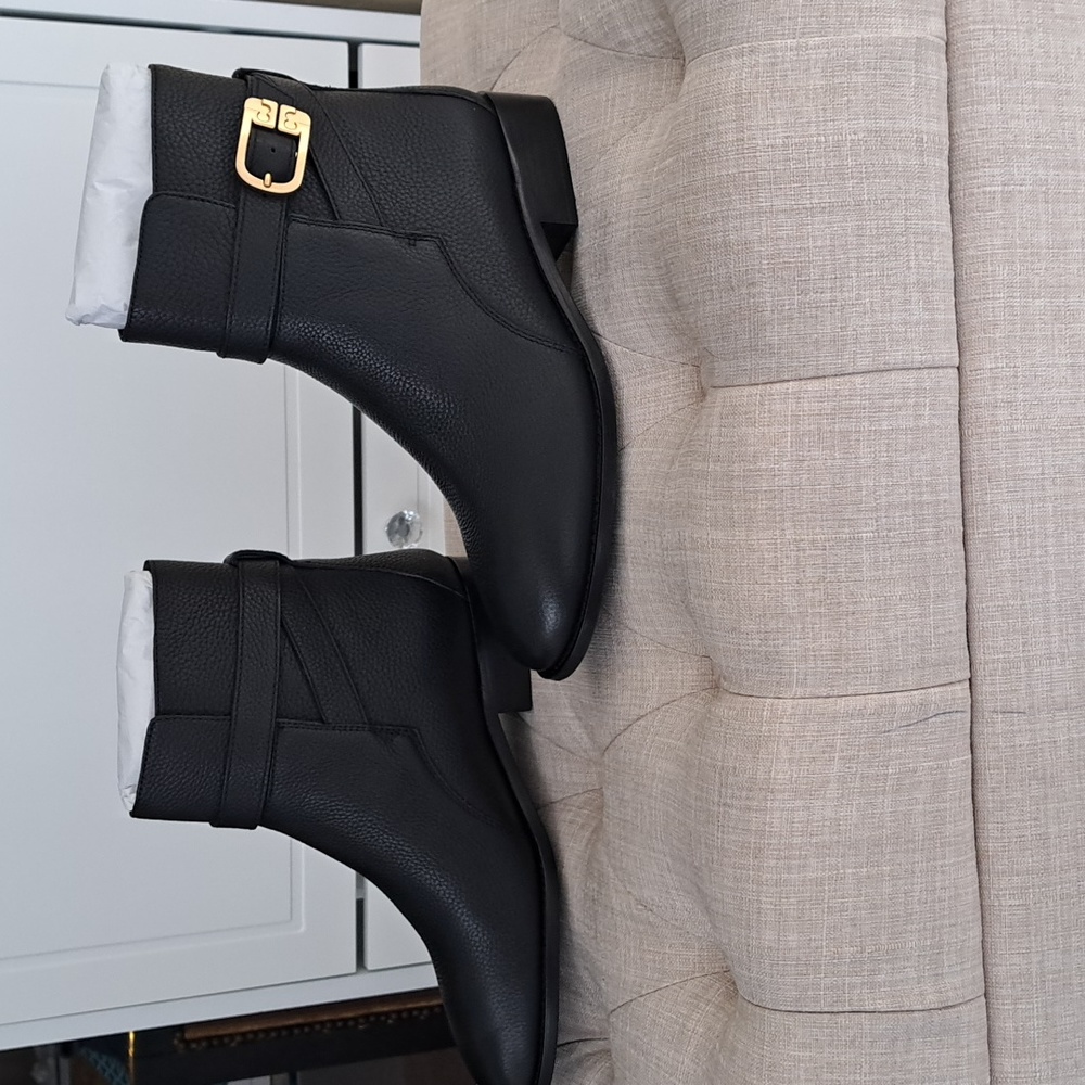 Like-New Tory Burch Black Leather Ankle Booties